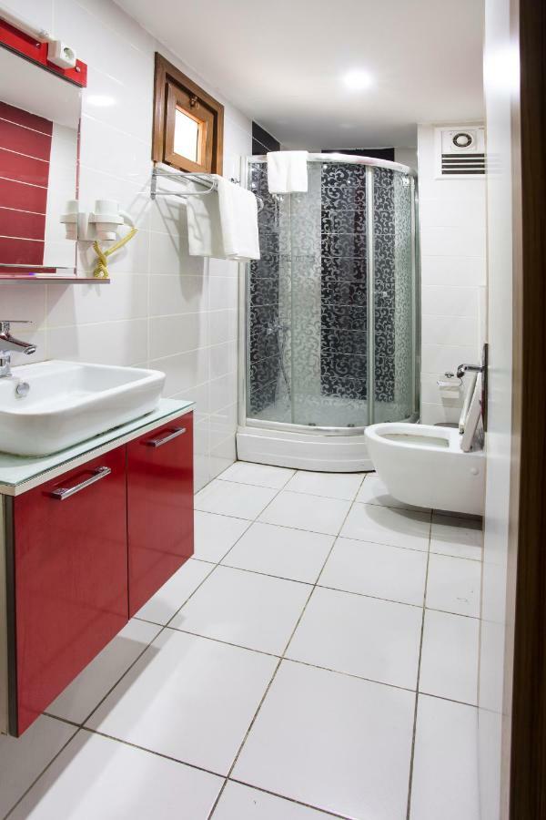 Bagoz Hotel Istanbul Exterior photo